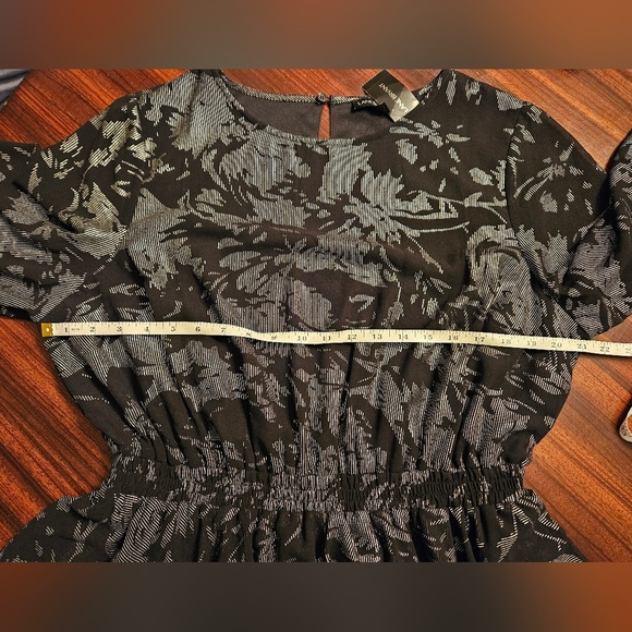 Lane Bryant Graphic Floral Black GrayKnee Length Tiered Dress Sz 14/16 NWT - Picture 8 of 15